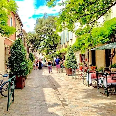 En Plein Coeur Du Centre Historique Aigues-Mortes